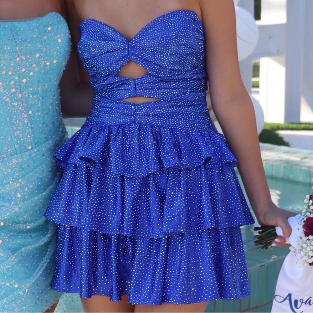 SHERRI HILL STRAPLESS A-LINE
RUFFLE HOMECOMING DRESS Style 57320 Royal